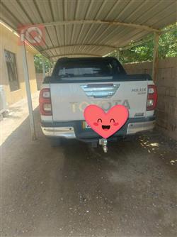 تويوتا هايلوكس